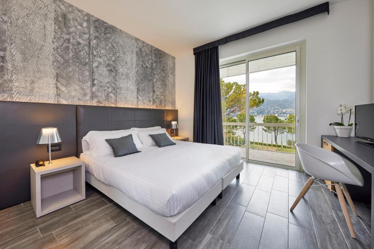 Deluxe Double or Twin Room Lake View,1098999120:JPEG