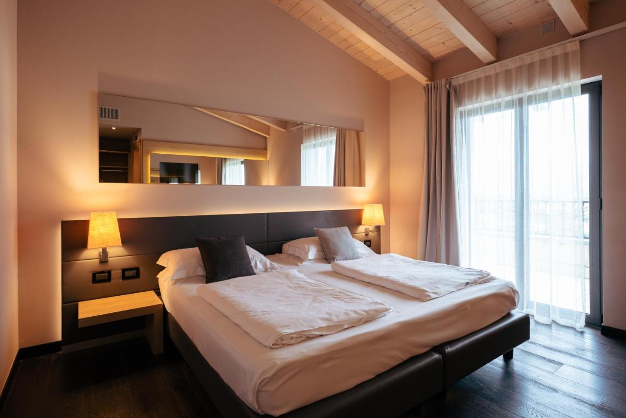 Superior Double/Twin Room with Balcony,1639558859:JPEG